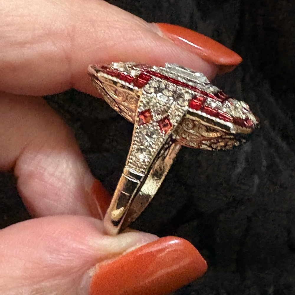 VINTAGE STYLE RING - Picture 8 of 17